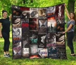 Romance Book Covers Quilt