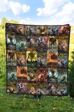 Cassandra Clare Shadowhunter Series Book Covers Quilt -Home Fashion Store front 4 7ecdf310 3321 4bff 9df6 43318d191c31