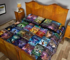 Rick Riordan(Percy Jackson & Magnus Chase) Bed Quilt -Home Fashion Store front 4 d7d0c7da 62ea 4200 8b84 9fde8a4e7b5d