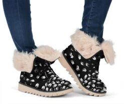 Black Bookish Polar Boots -Home Fashion Store front 6 c4e051e1 1b30 490e a499 11d2c1b3c2d0