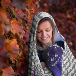 Alice's Adventures In Wonderland Book Page Hooded Blanket -Home Fashion Store t3uitdnzpn15v56cg6zfd2n9